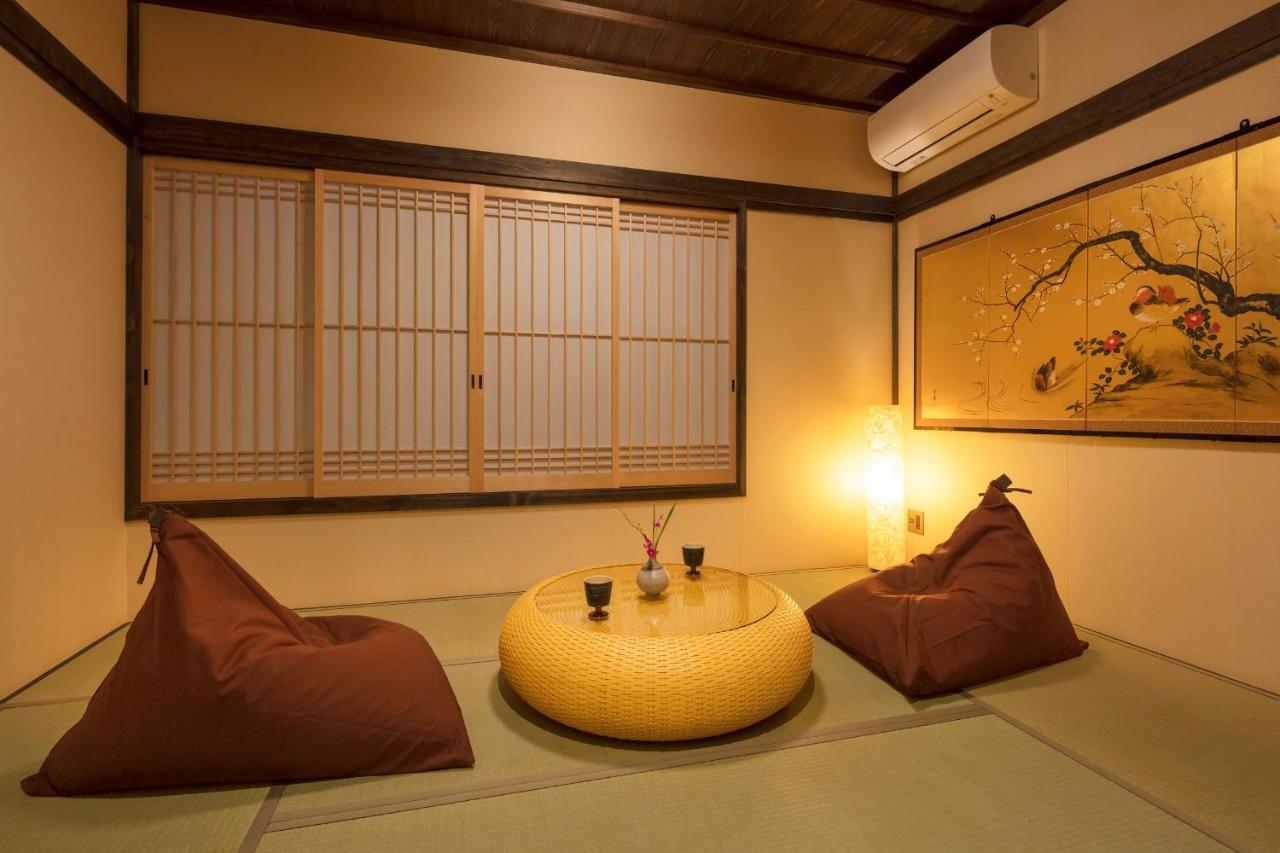 Hanakagari Machiya House Kyoto Exterior foto
